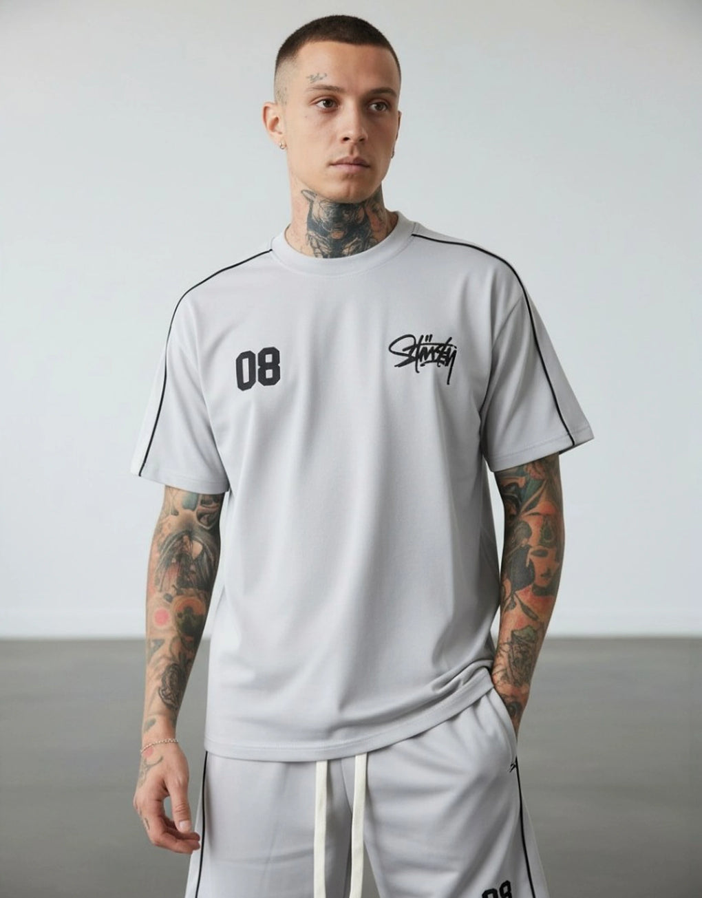 Oversized Tee - MEGASTORES