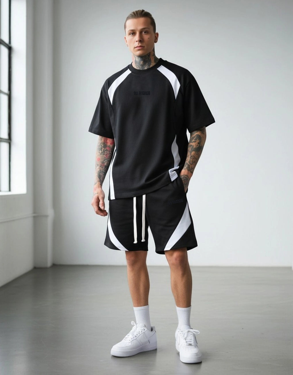 Oversized Tee - MEGASTORES