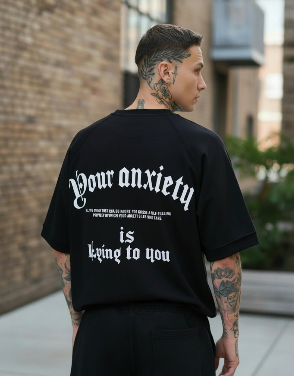 Κοντομάνικη μπλούζα - MEGASTORES