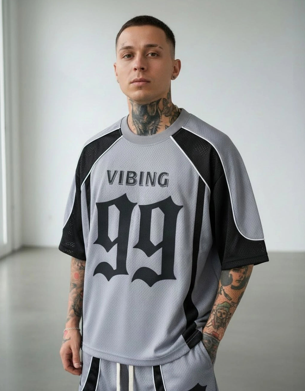 T-Shirt - MEGASTORES