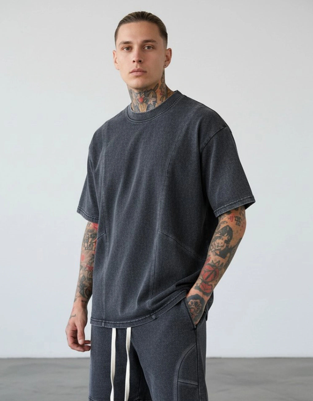 T-Shirt - MEGASTORES