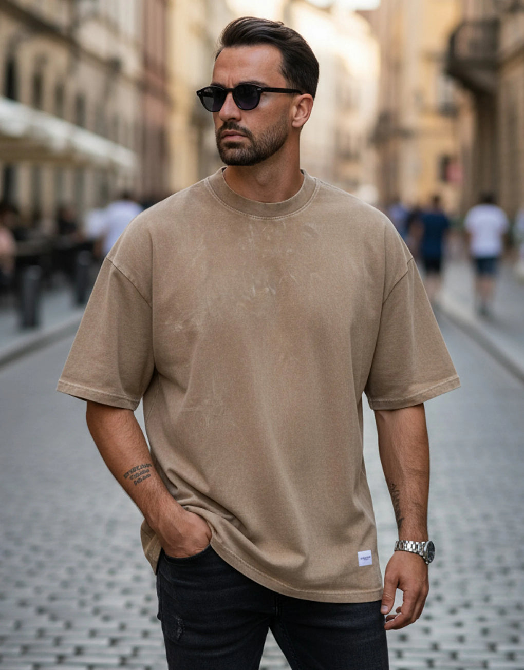 Oversized Tee - MEGASTORES