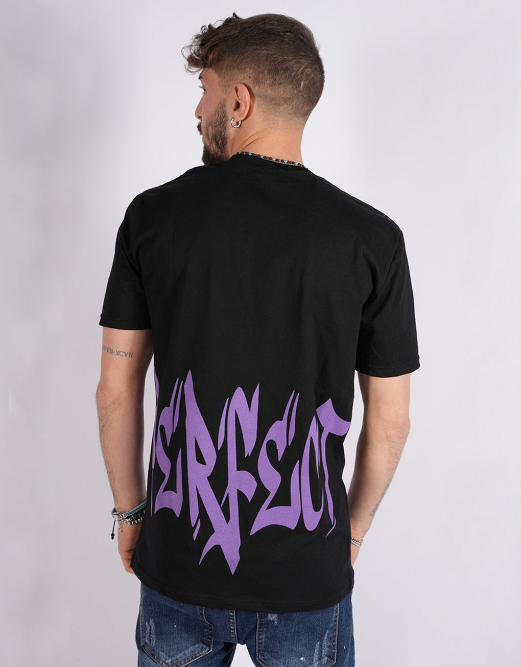 Graphic Tee - MEGASTORES