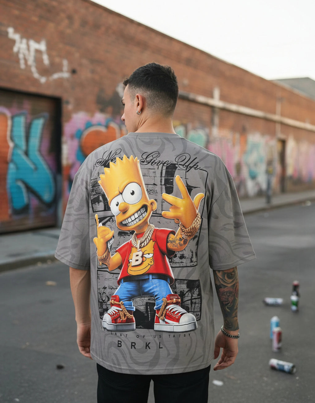 Graphic Tee - MEGASTORES