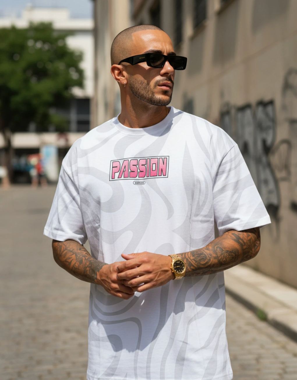 Graphic Tee - MEGASTORES