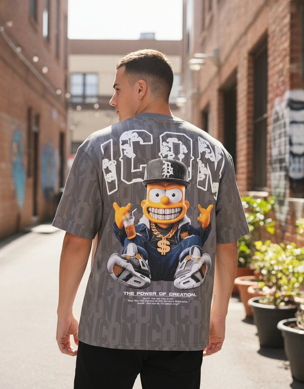 Graphic Tee - MEGASTORES