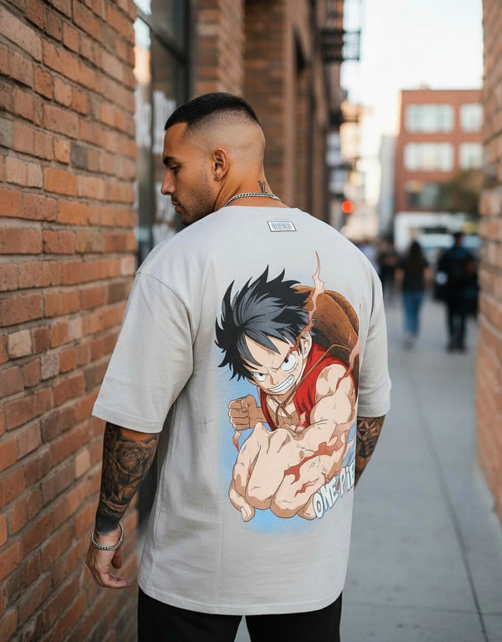 Graphic Tee - MEGASTORES