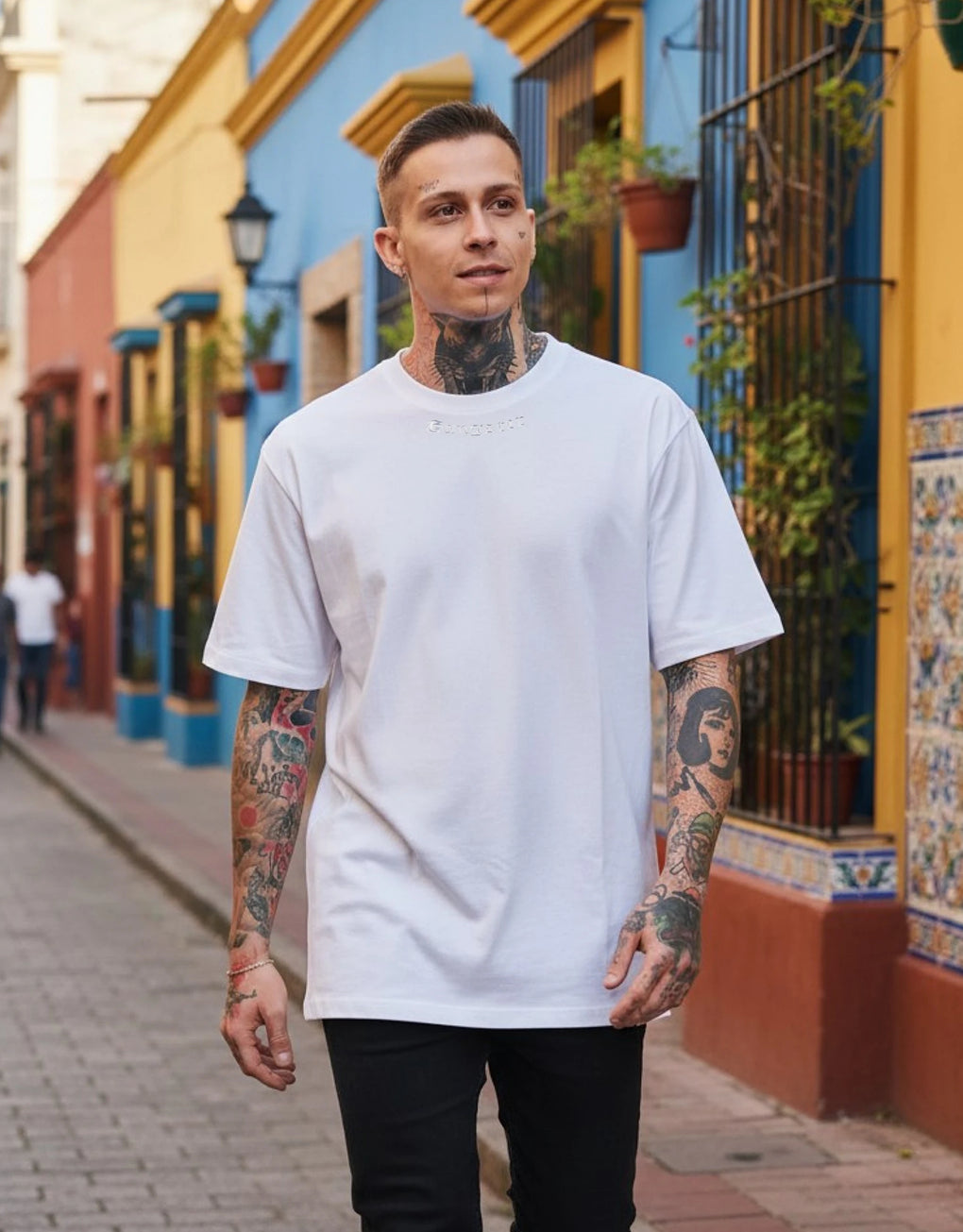 Oversized Tee - MEGASTORES