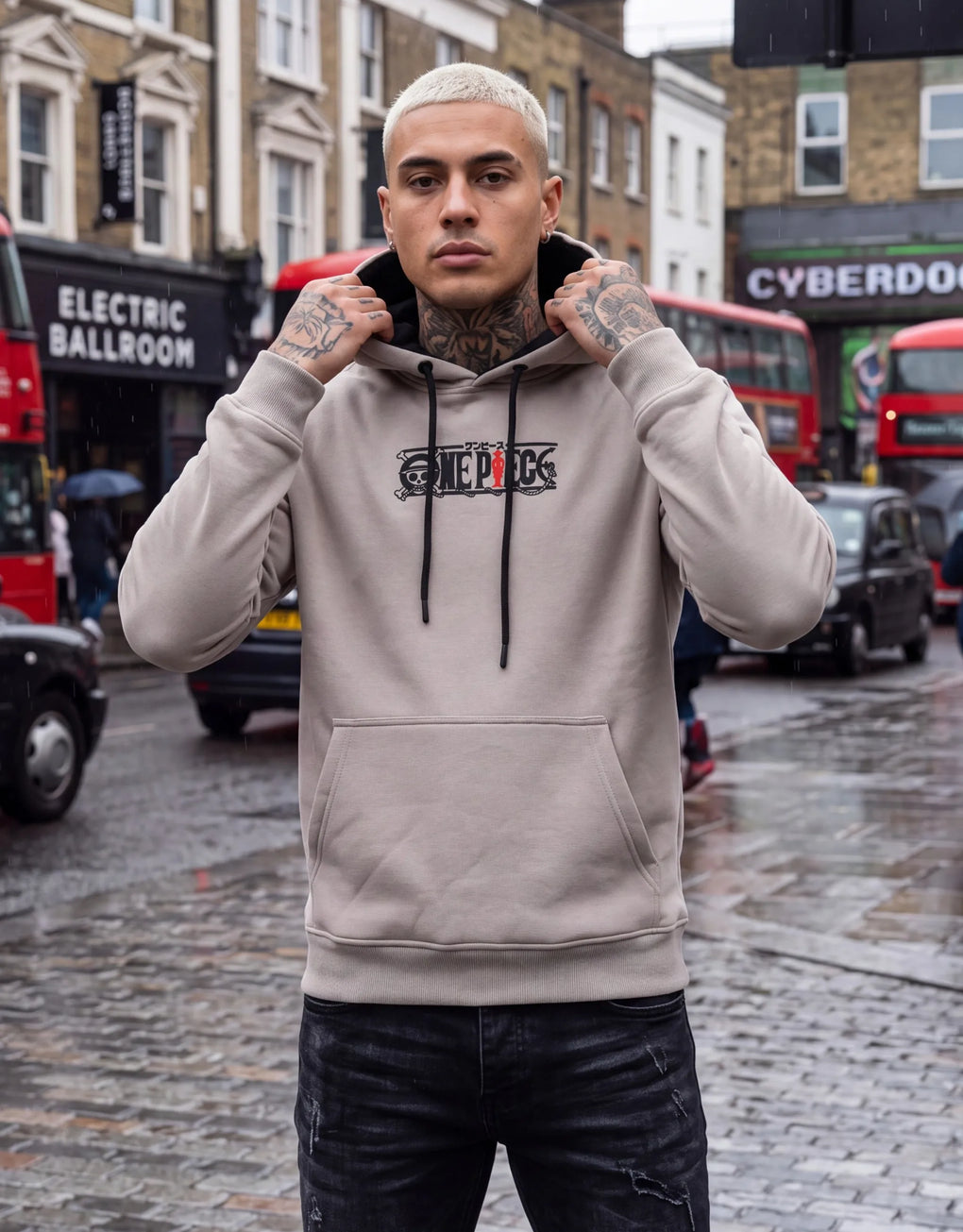 Hoodie - MEGASTORES