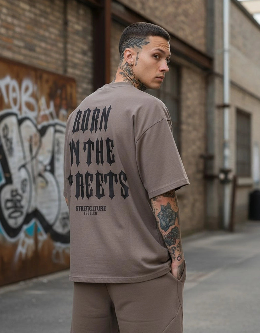 T-shirt - MEGASTORES