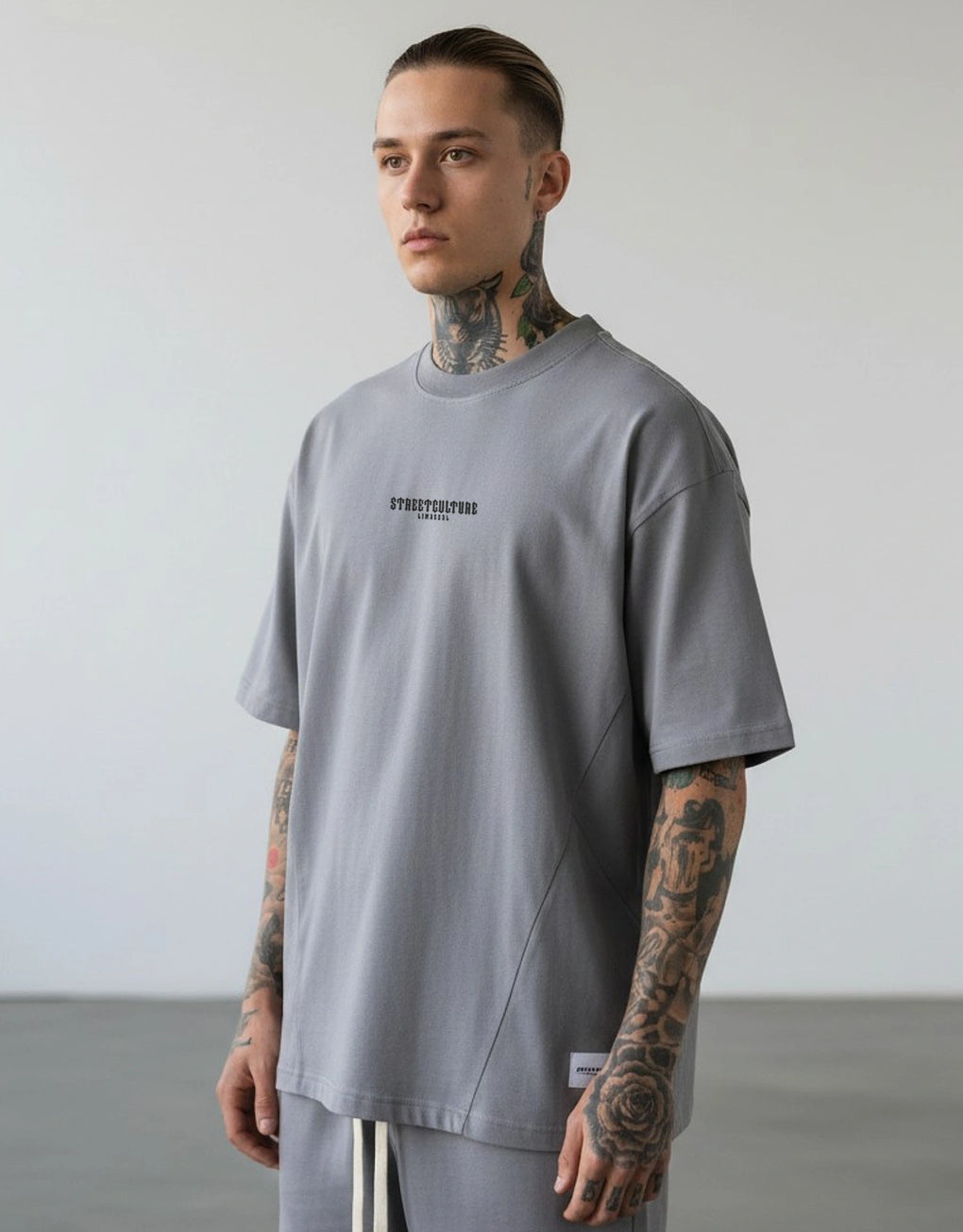 T-shirt - MEGASTORES