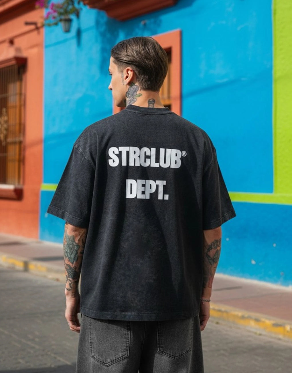 Oversized Tee - MEGASTORES